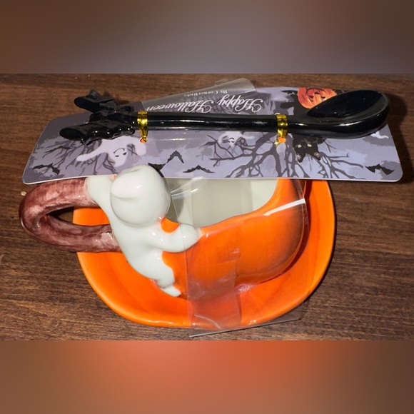 Cute 🥰 Happy Halloween Corner Ruby Pumpkin Teacup with Saucer and Bat Spoon Mug - Picture 16 of 16